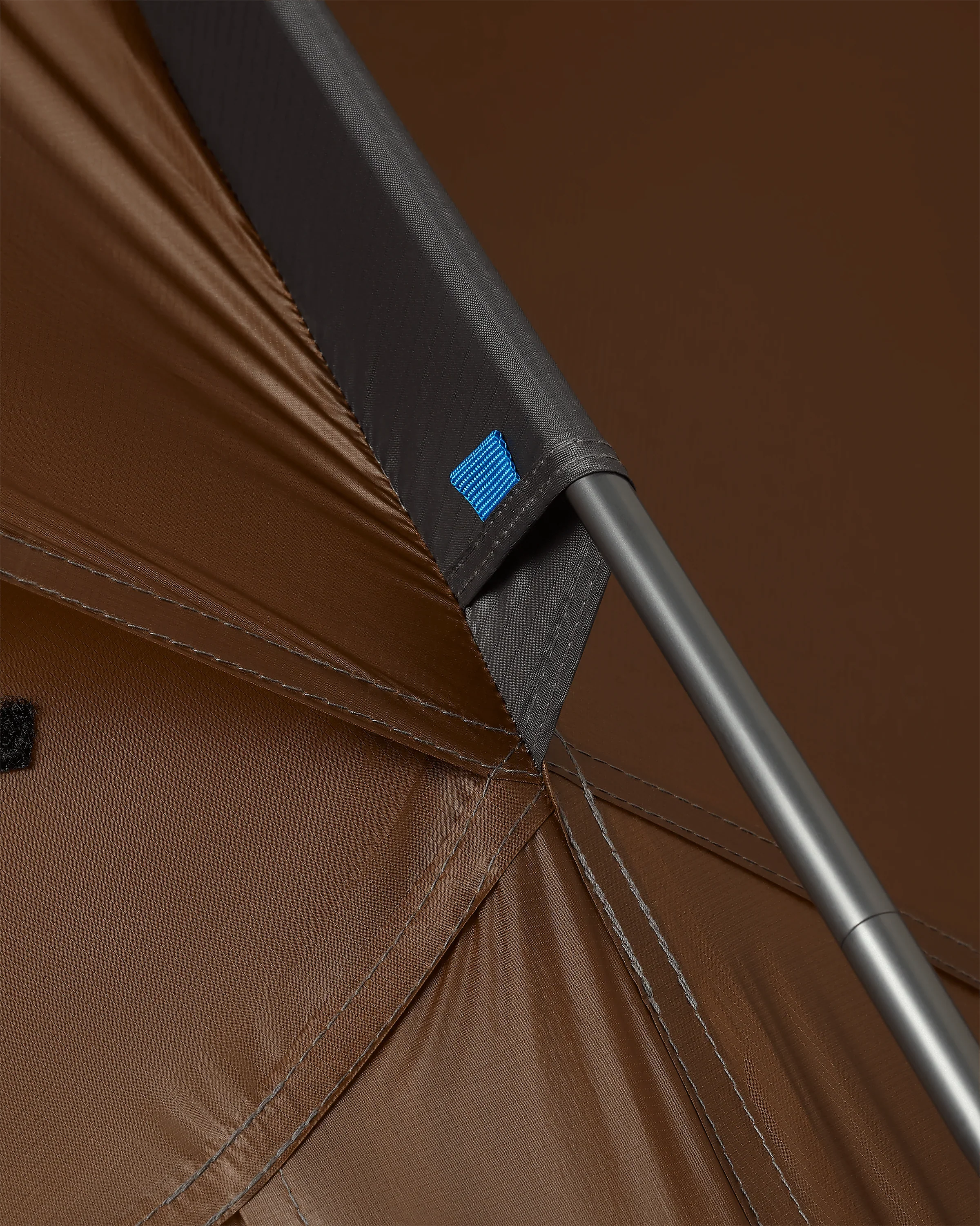 Mountain Star 3 Person Tent | Gunmetal-Camel