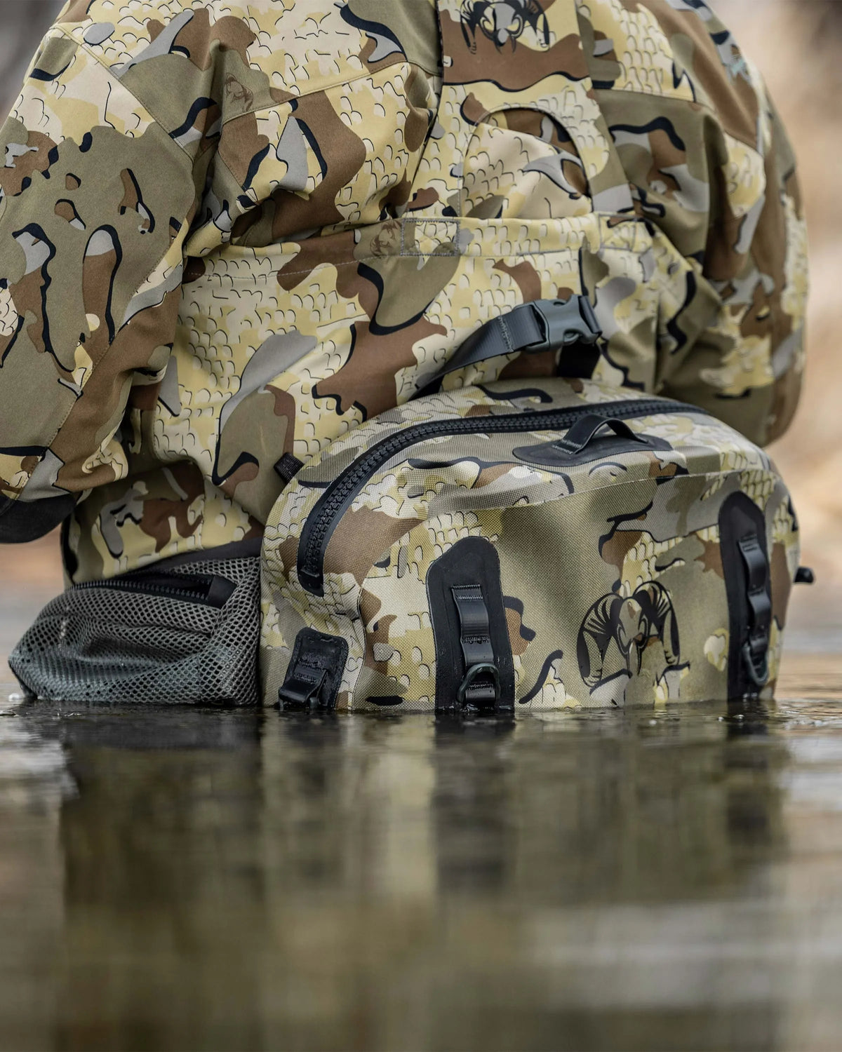 DeltaStorm 800 Submersible Waistpack | Stone