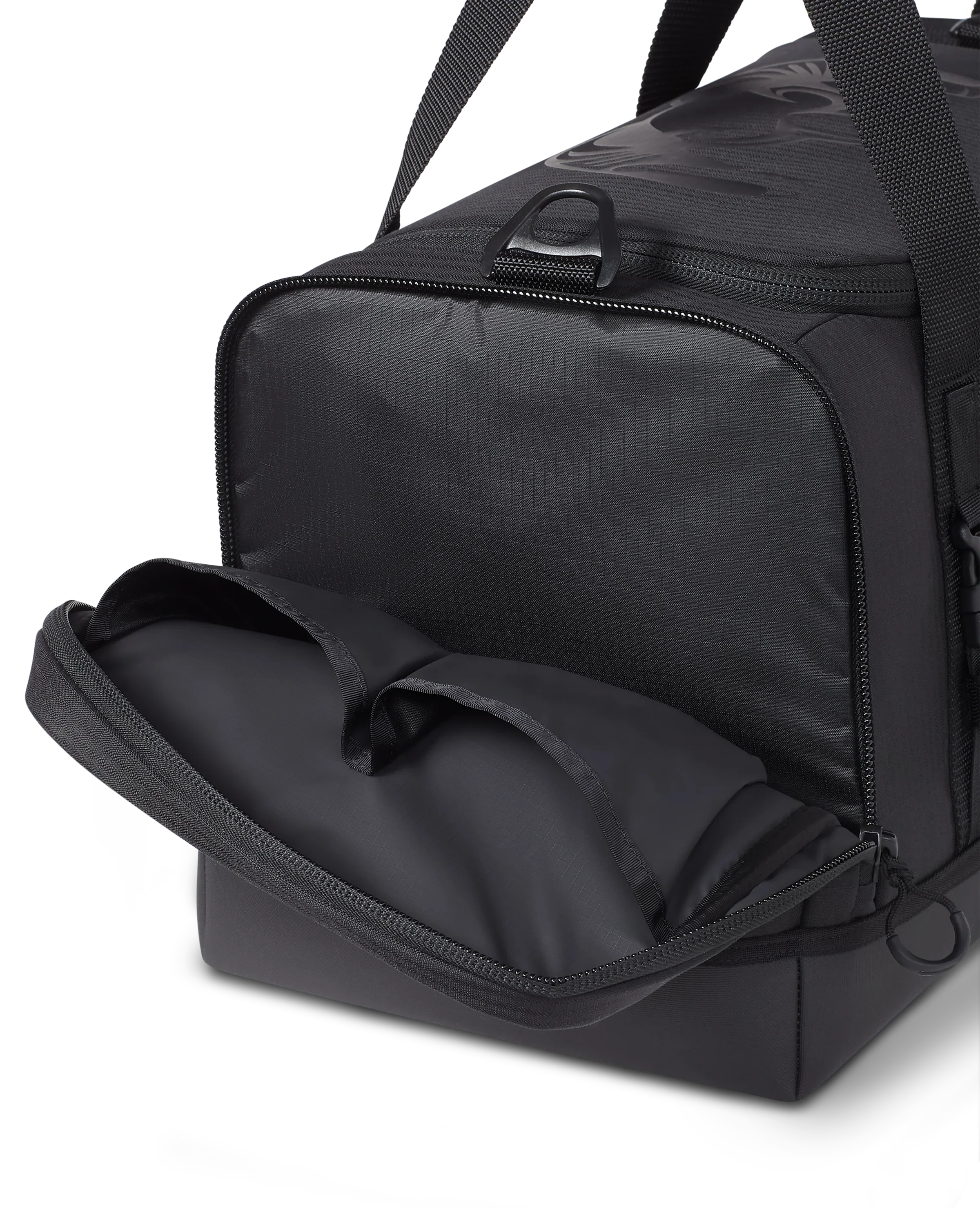 Distance Duffel | Black